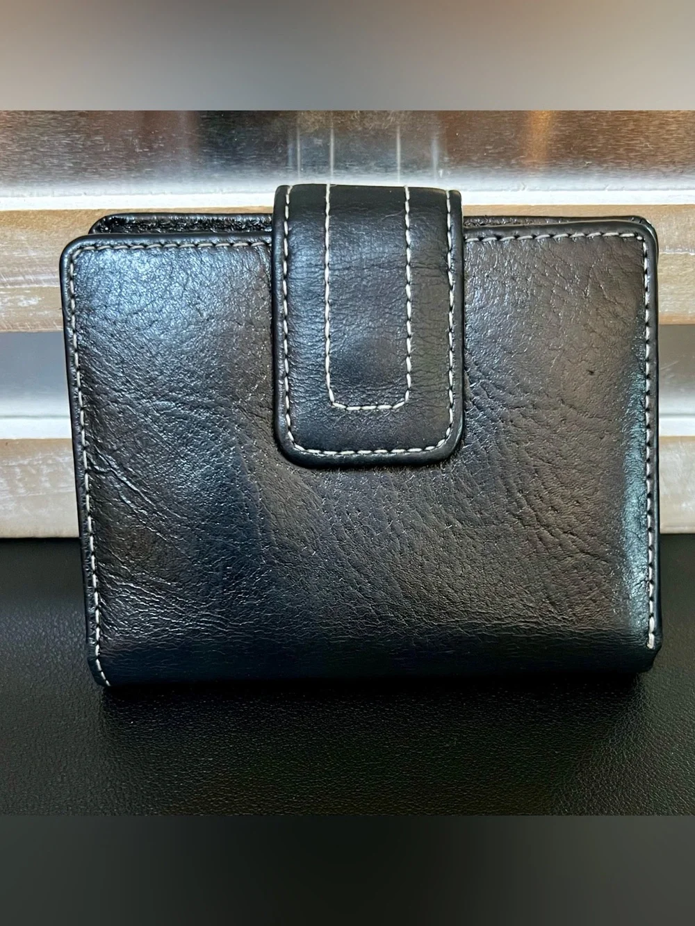 FOSSIL Vintage Black Trifold Leather Wallet with Hot Pink Interior